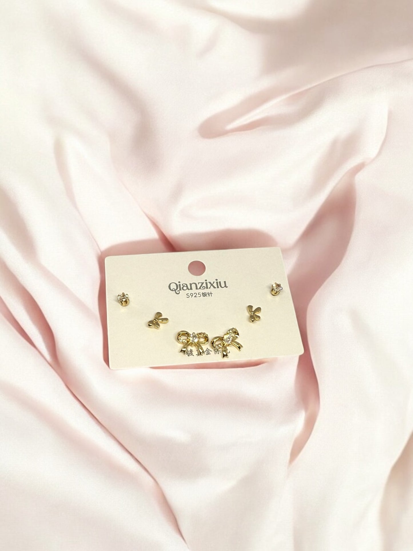 Diamonte Bow