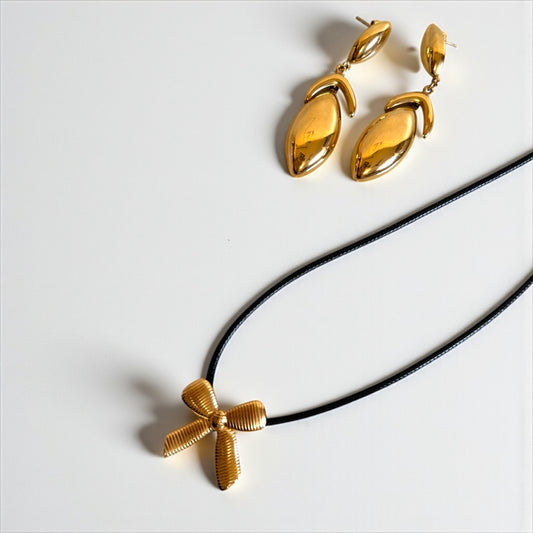 Black-tie Bow with Long Duplex